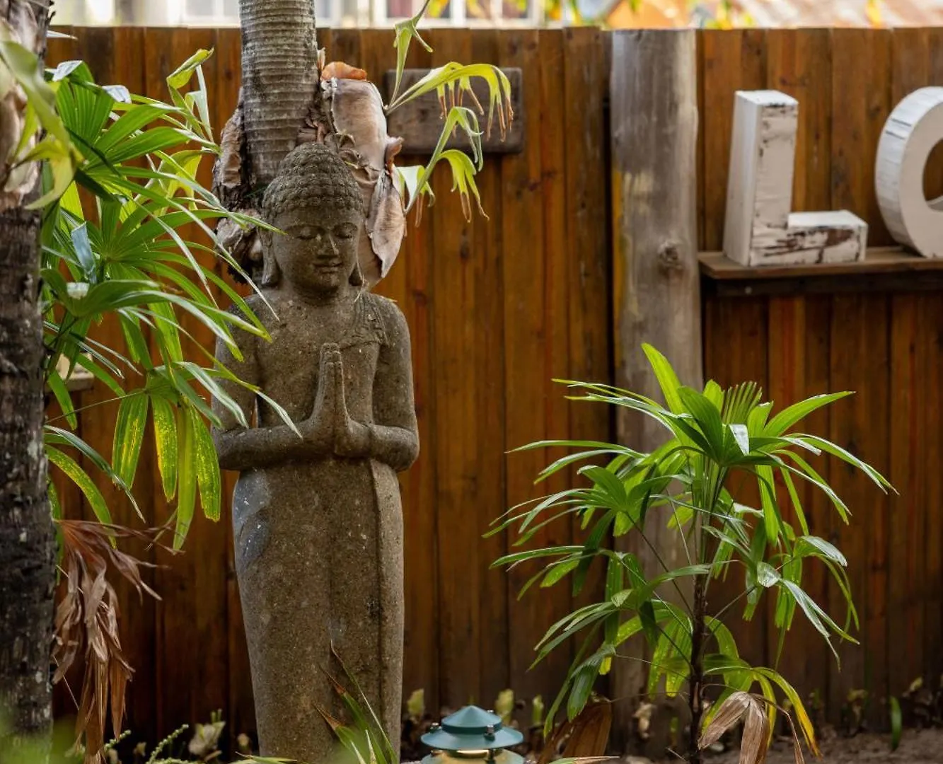 Travellers Oasis Hostel Cairns