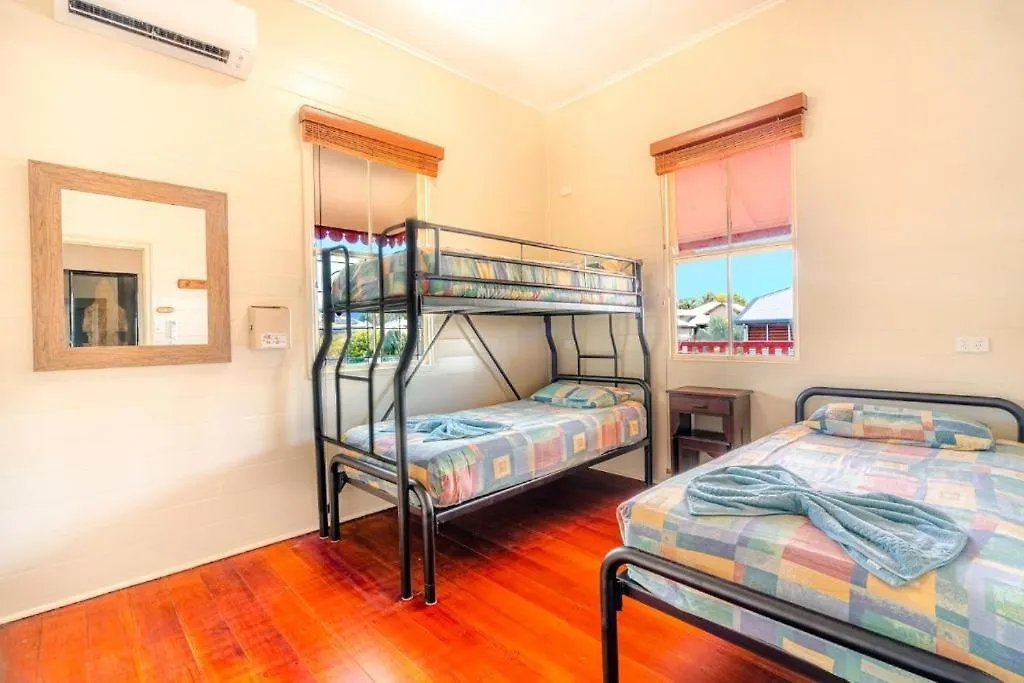 Travellers Oasis Hostel Cairns 0*,  Australia