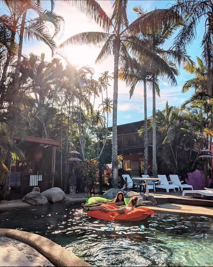 Travellers Oasis Hostel Cairns