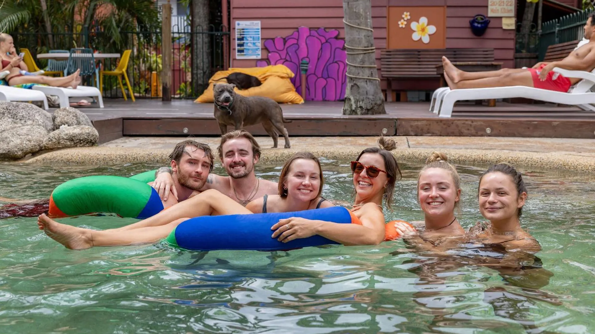 Travellers Oasis Hostel Cairns 0*,